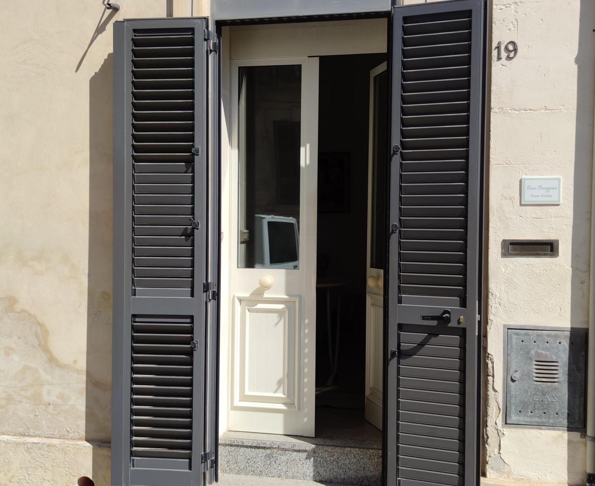 Casa Giuseppina Lecce Villa Exterior photo